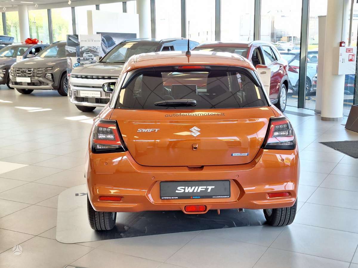 Suzuki Swift, 1.2 l., Хэтчбек