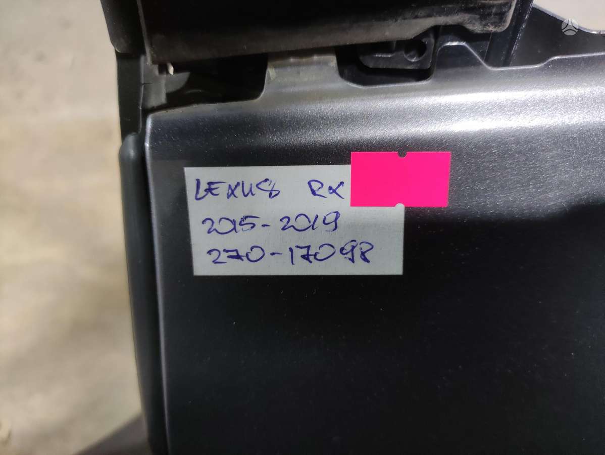 Lexus RX klasė Cen15136