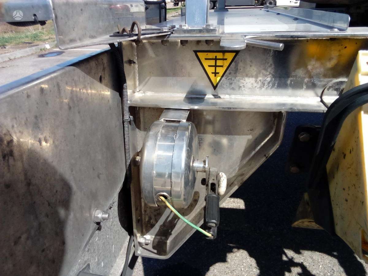Parcisa CA-3E, tanker