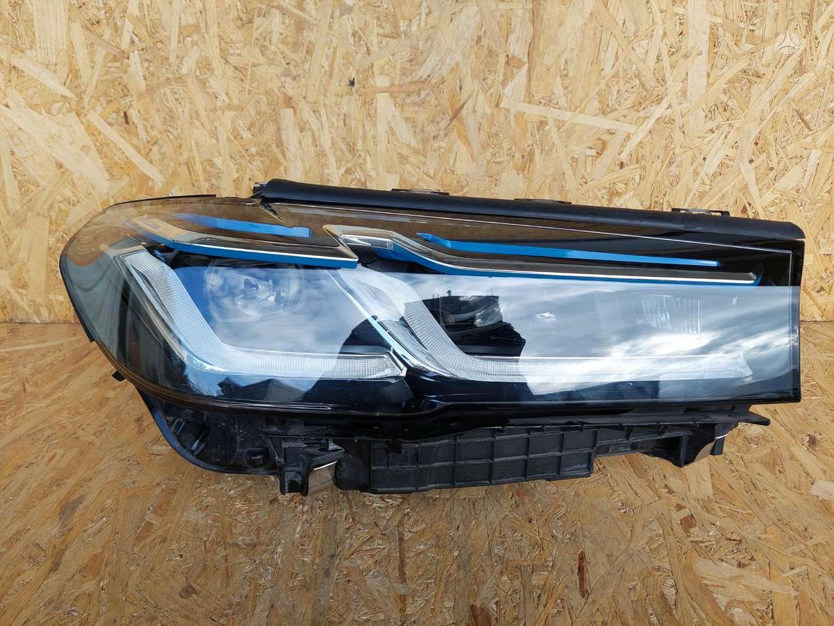 BMW 5 serija, 9850588, Cen17749