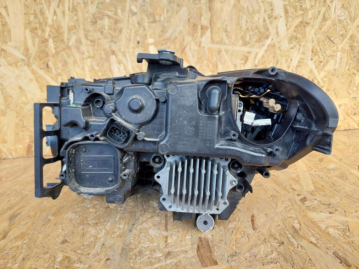 BMW 5 serija, 9850588, Cen17749
