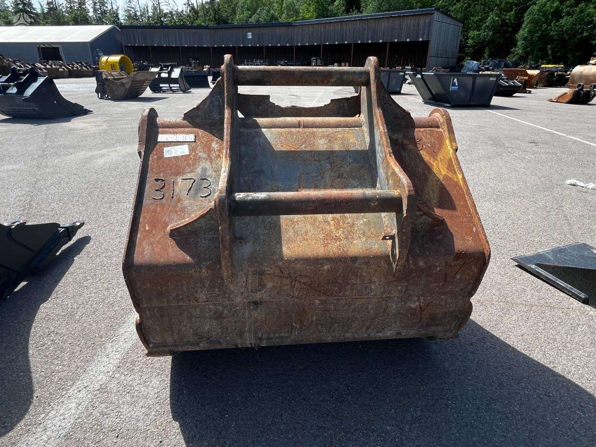-Kita- Kaušas 1,7m3, экскаваторы