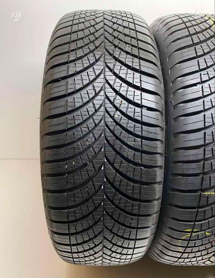 Goodyear Vector4Seasons G3 2020m, всесезонные 215/50 R17