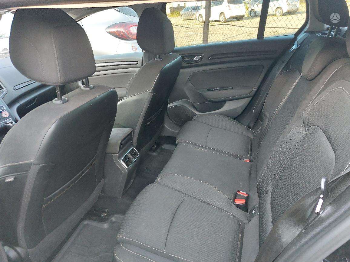 Renault Megane, Универсал