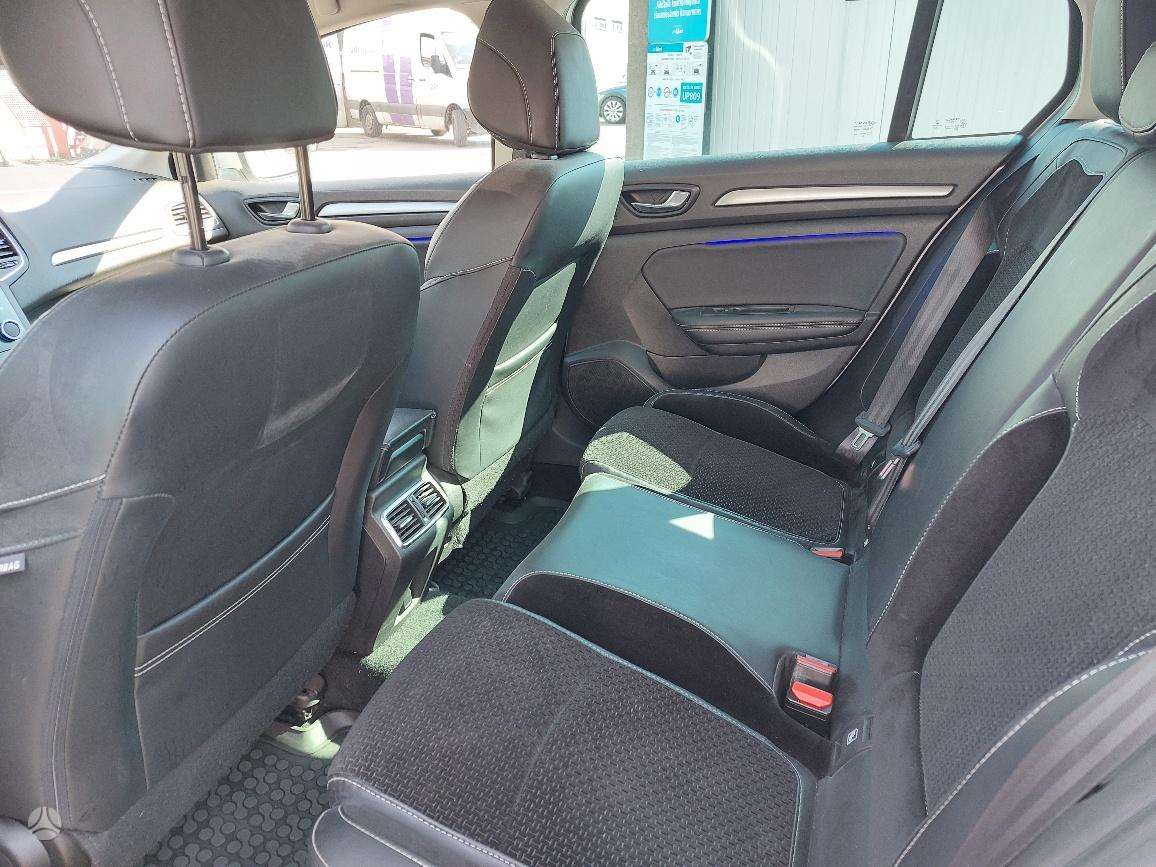 Renault Megane, Универсал
