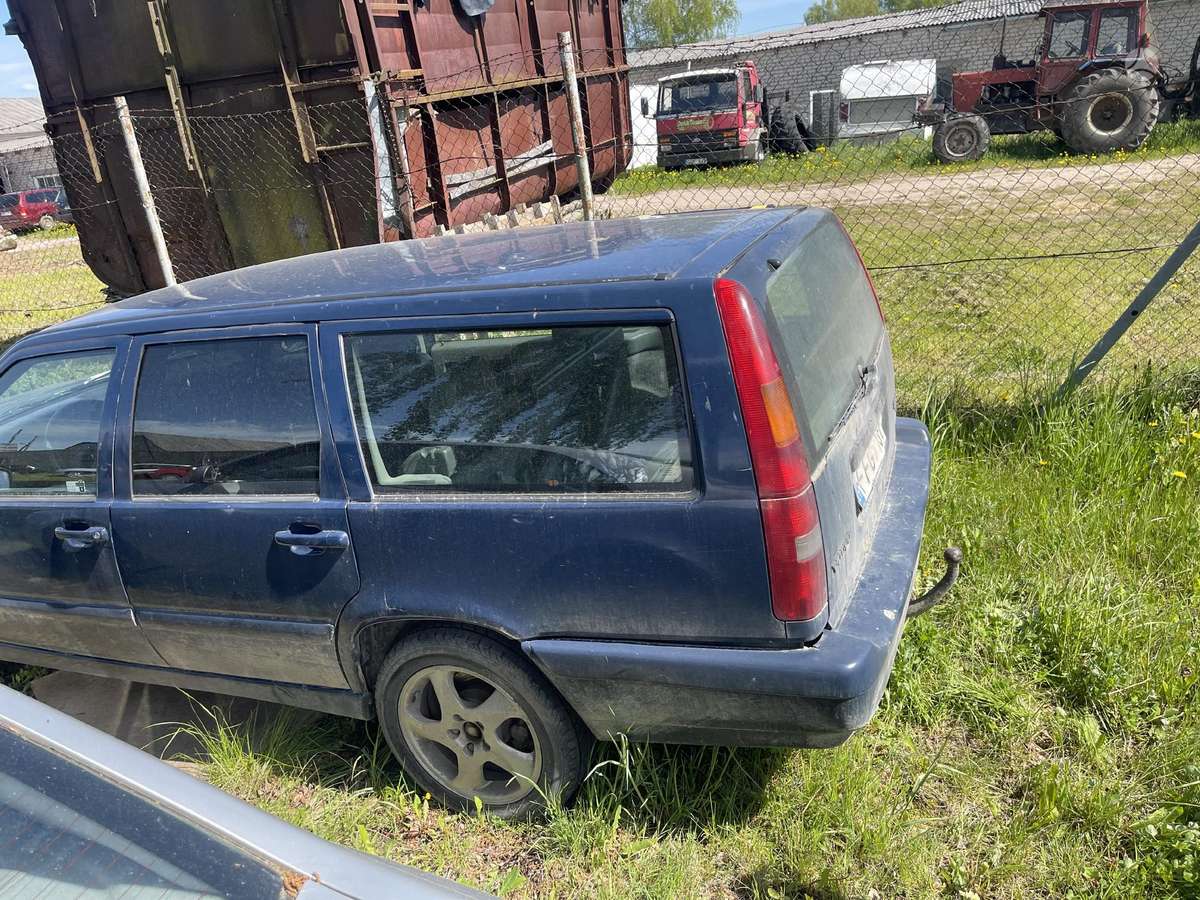Volvo 850 dalimis