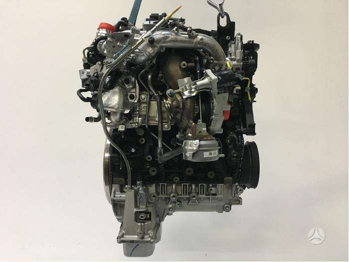 Nissan Navara variklio detalės
