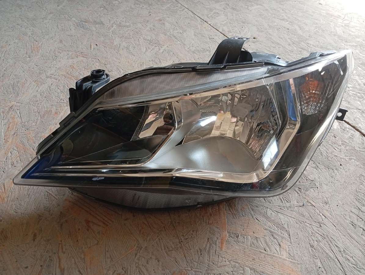 Seat Ibiza bumpers, lights