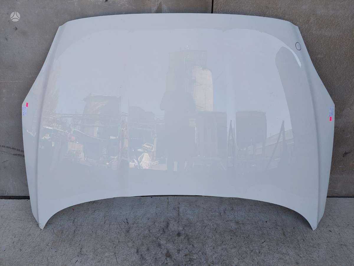 Jaguar E-Pace Cen17607
