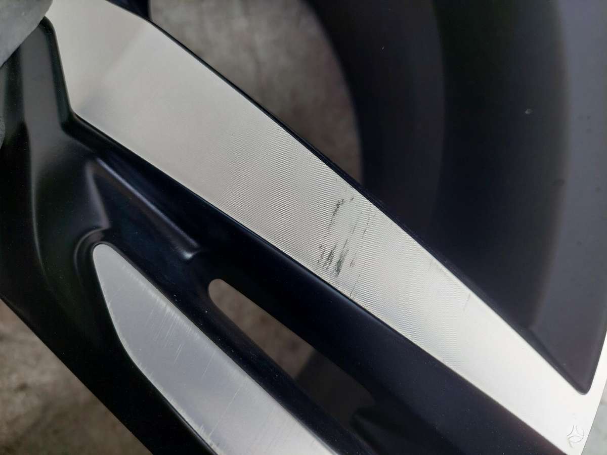 Volvo XC40, 32327353, Cen17401