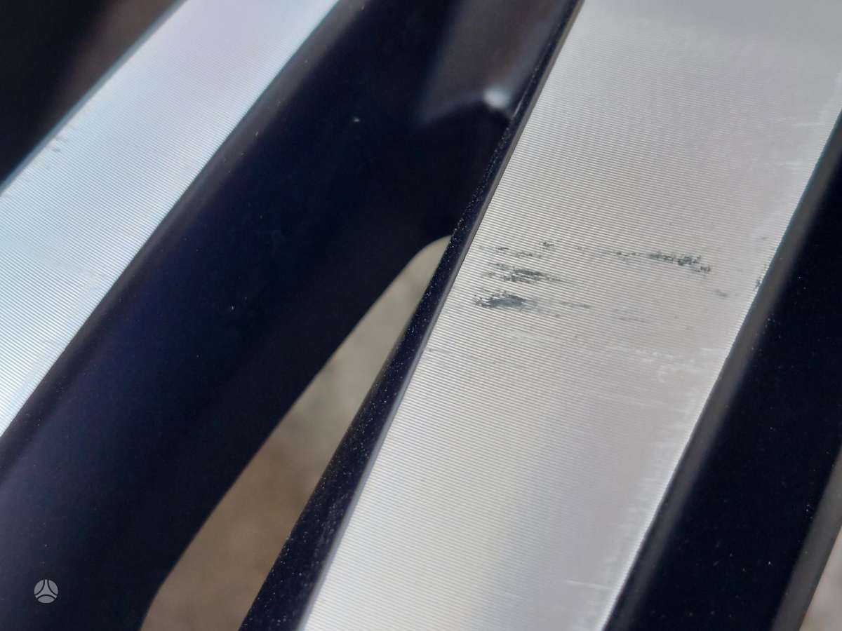 Volvo XC40, 32327353, Cen17401