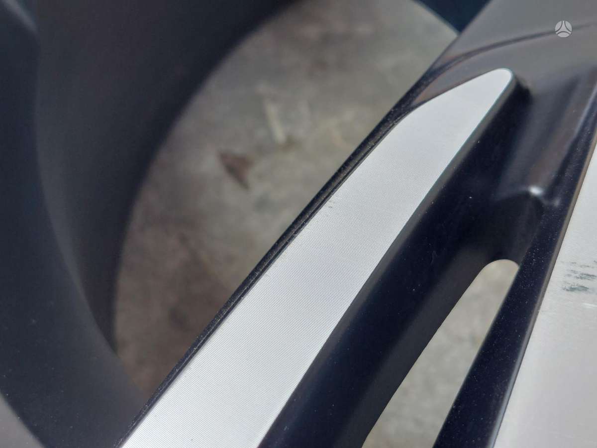 Volvo XC40, 32327353, Cen17401