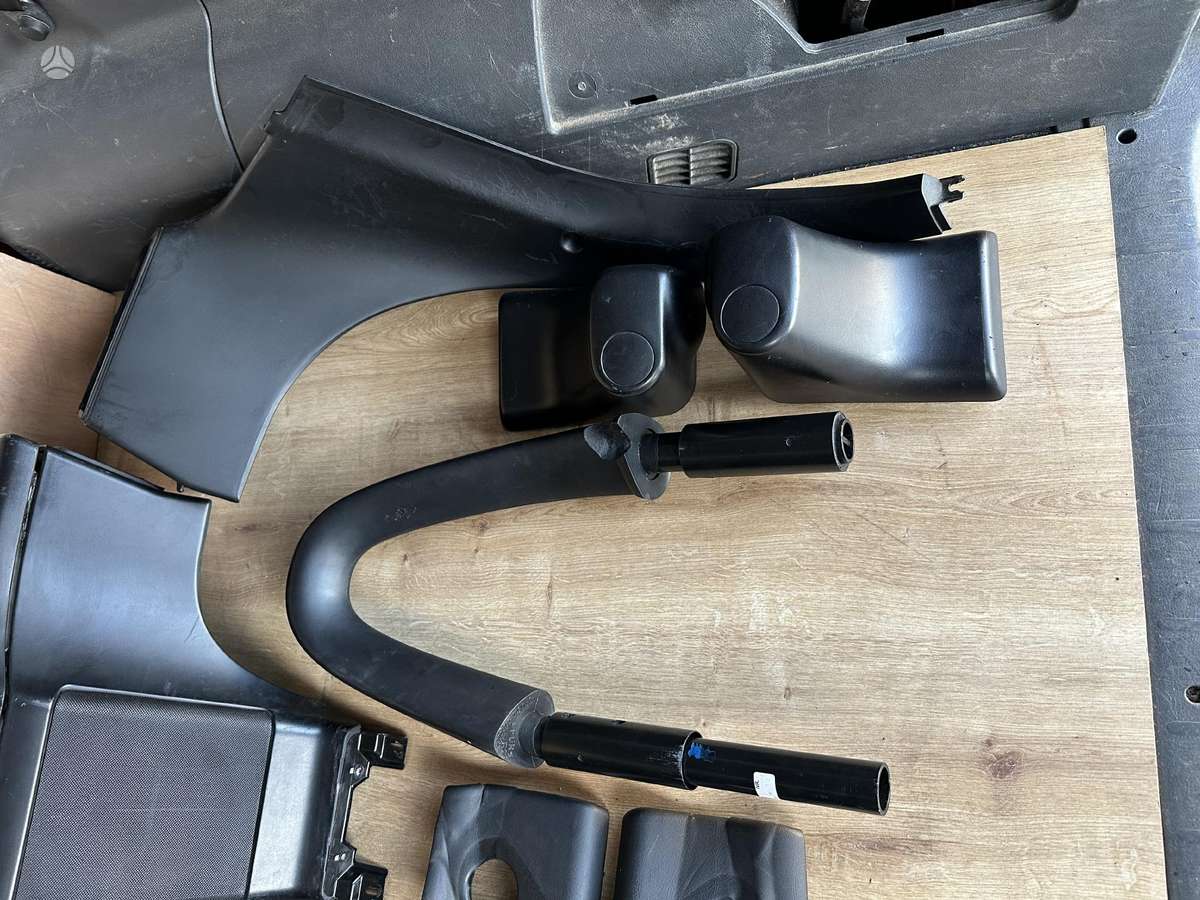 BMW Z3 salono detalės