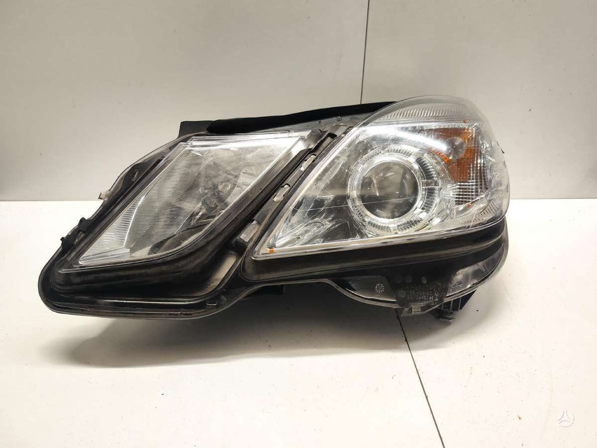 Mercedes-Benz E klasė, A2128208161