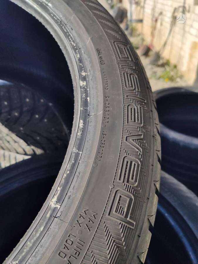 Gislaved, летние 255/40 R18