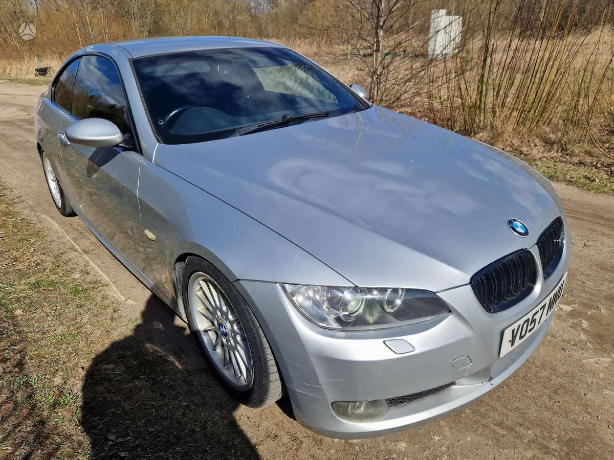 BMW 320 Dalimis