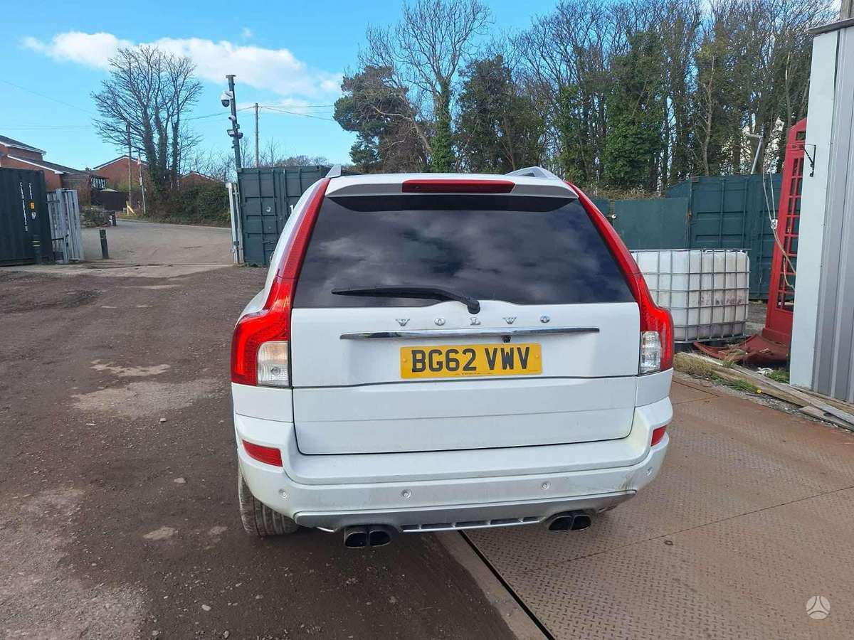 Volvo XC90 D5244t18 spalva 614