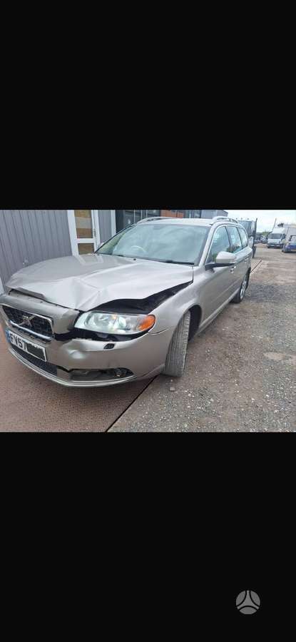 Volvo V70 D5244t4 spalva 484