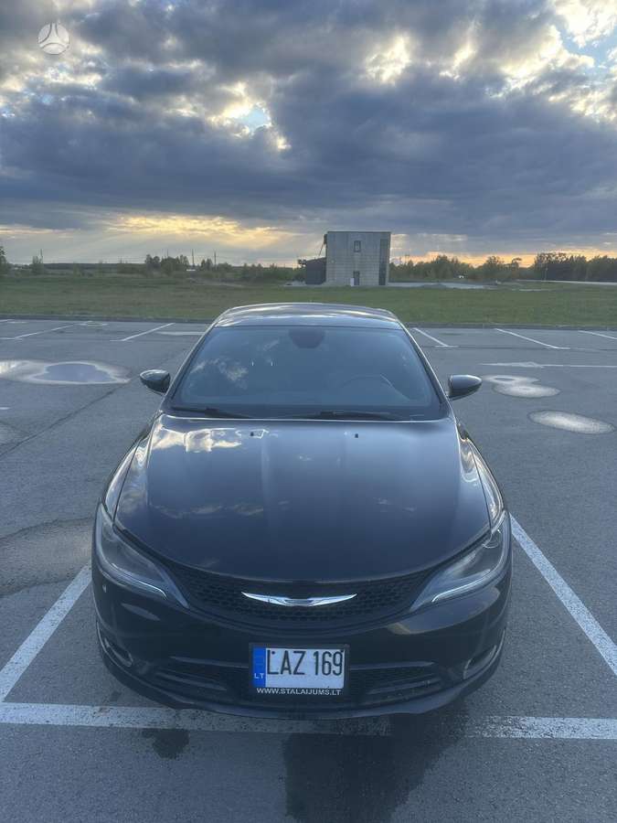 Chrysler 200, 2.4 l., Седан