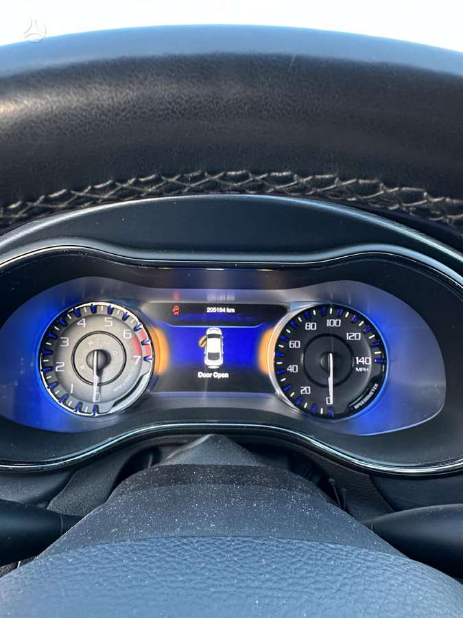 Chrysler 200, 2.4 l., Седан