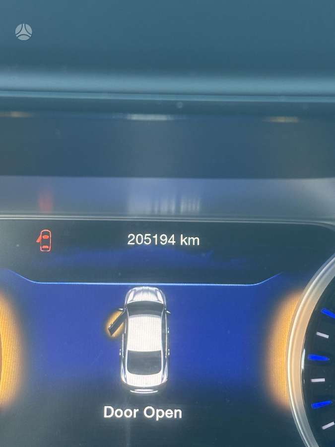 Chrysler 200, 2.4 l., Седан