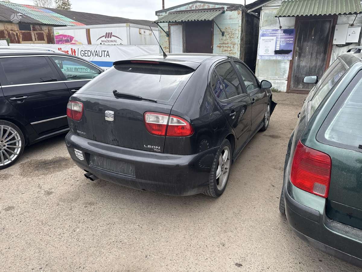 Seat Leon Minsko pl 33 5 angaras