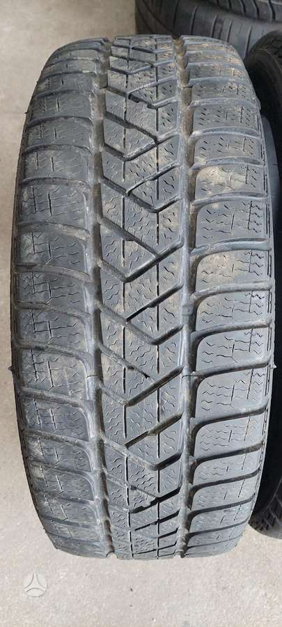Pirelli, зимние 205/45 R17