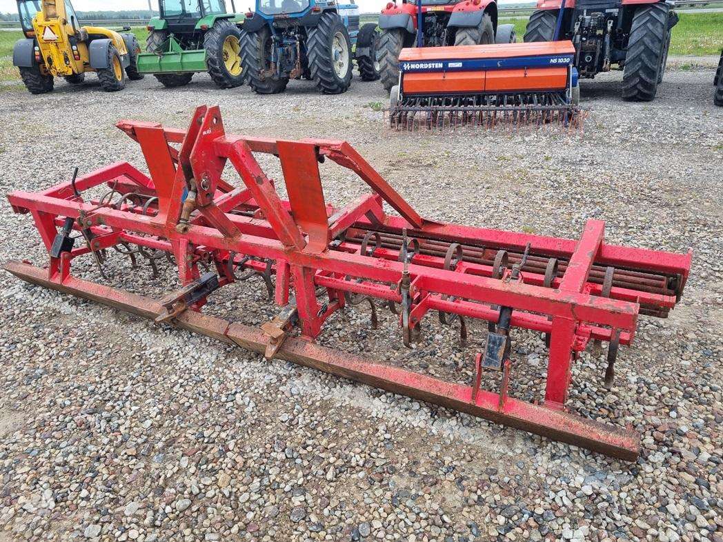 Doublet-record Compact, soil preparation / cultivation machinery