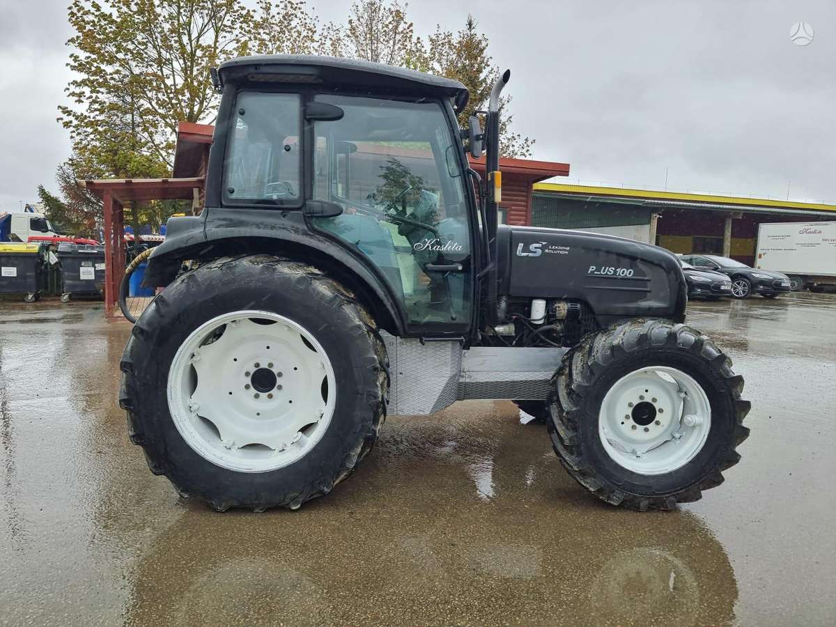 LS Mtron Plus 100, tractors