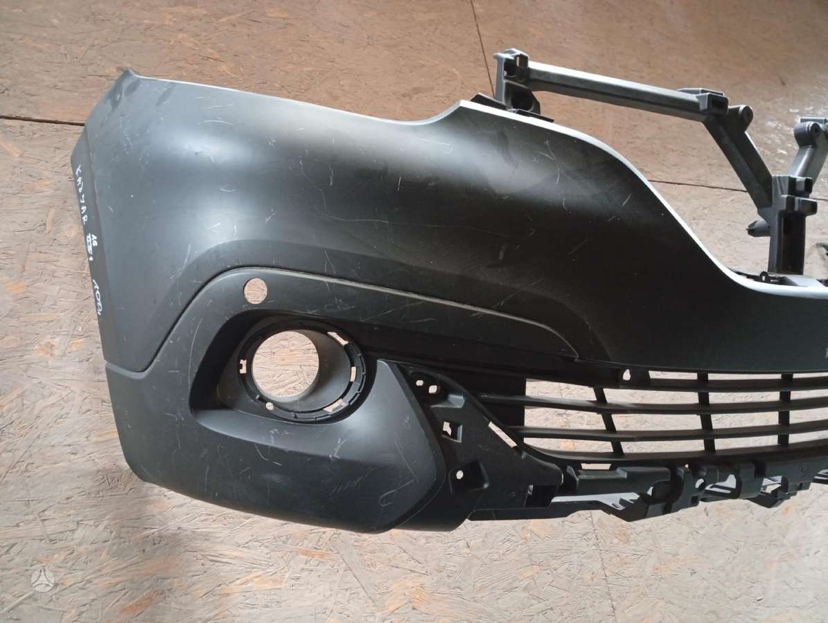 Renault Kadjar bumpers, lights
