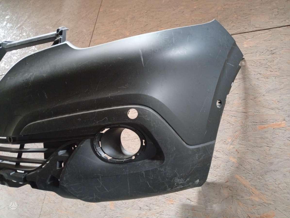 Renault Kadjar bumpers, lights