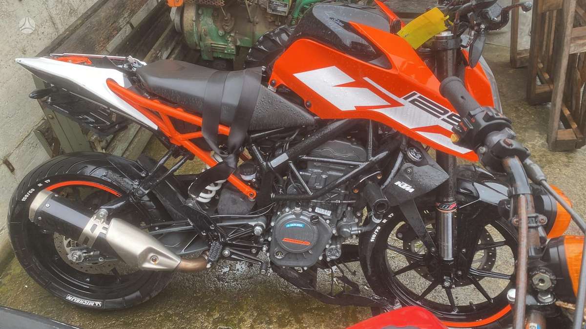 KTM Duke, street / classic