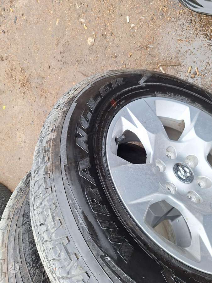 Dodge, vieglmetāla, R18