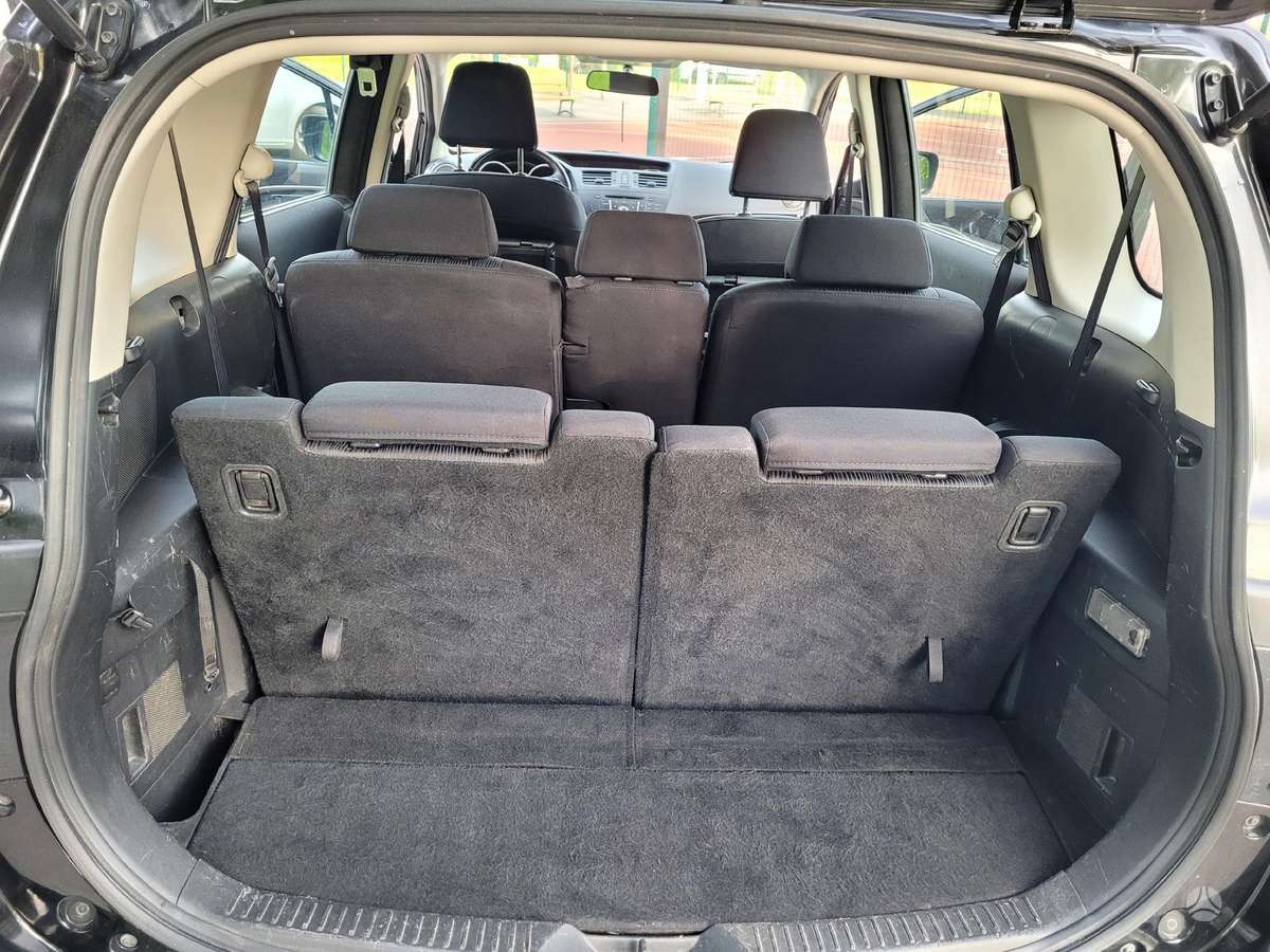Mazda 5, 2.0 l., mpv / minivan