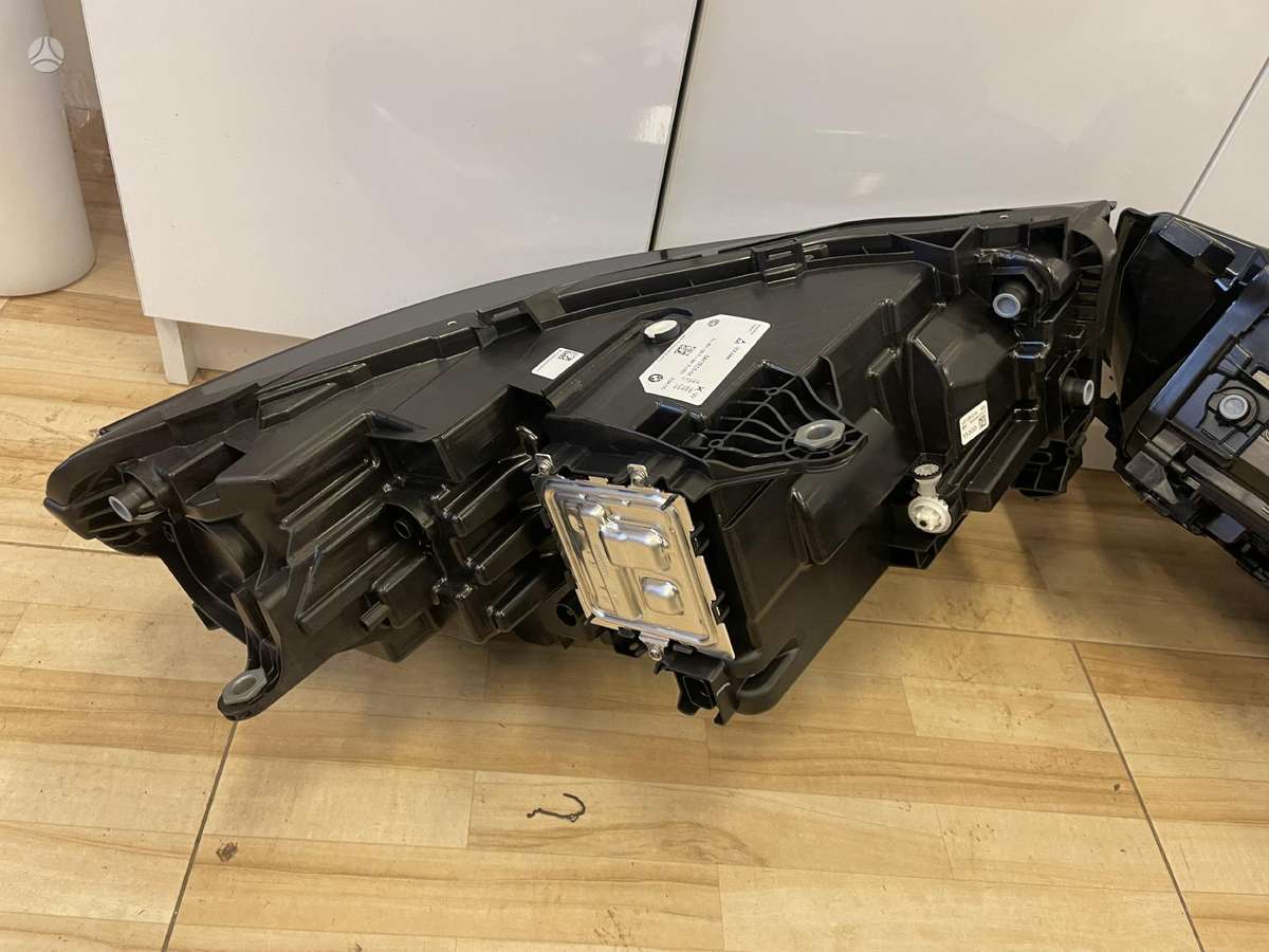 BMW X2 kėbulo dalys