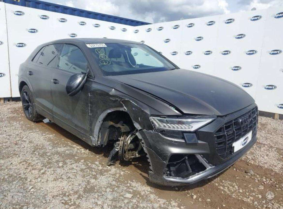 Audi Q8, DHX, for parts