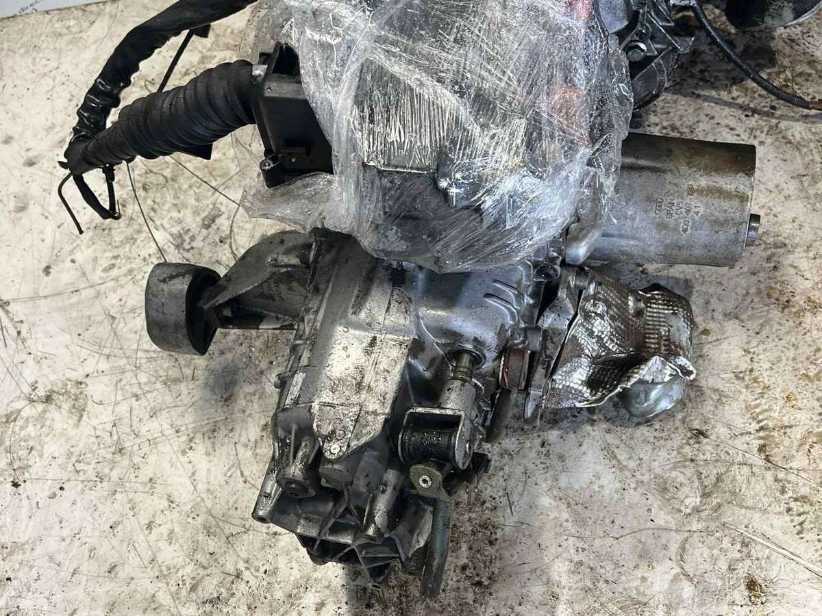 Volkswagen Passat, Variklis AWX