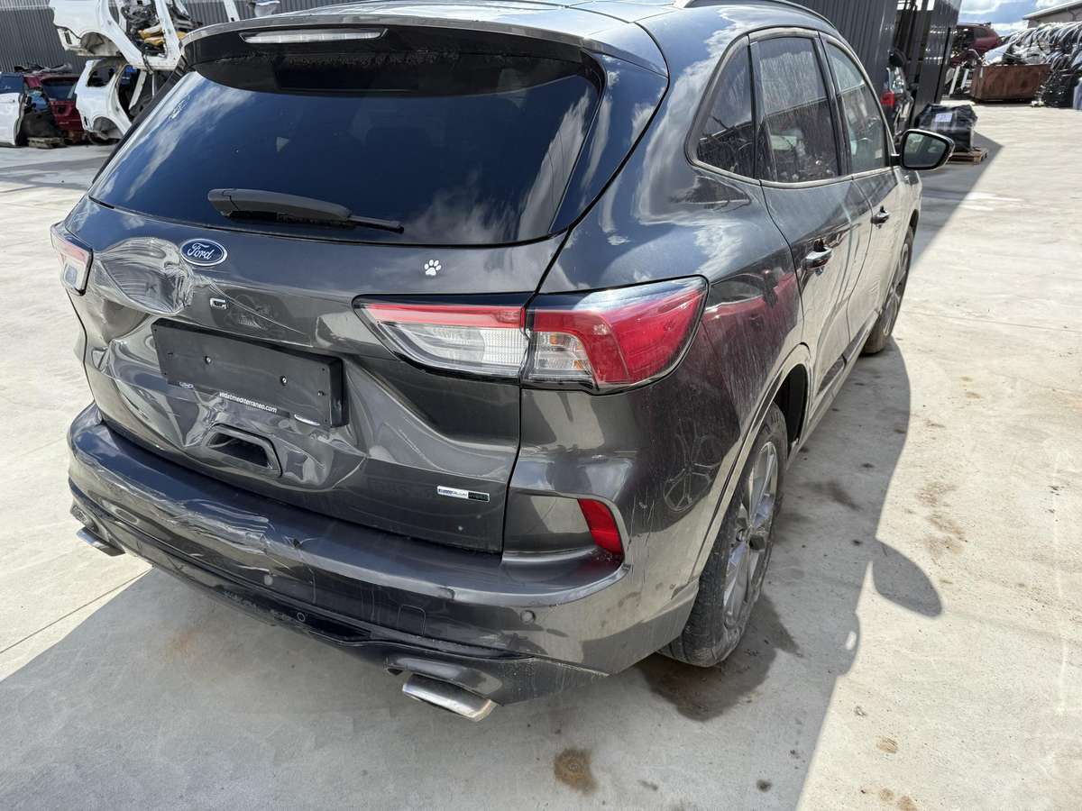 Ford Kuga по частям