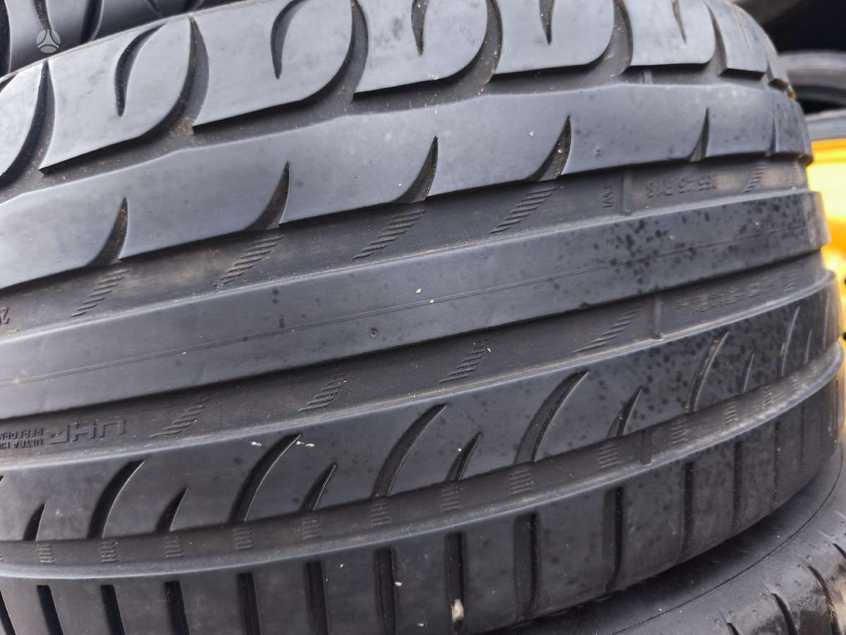 Orium UHP, vasaras 255/45 R18