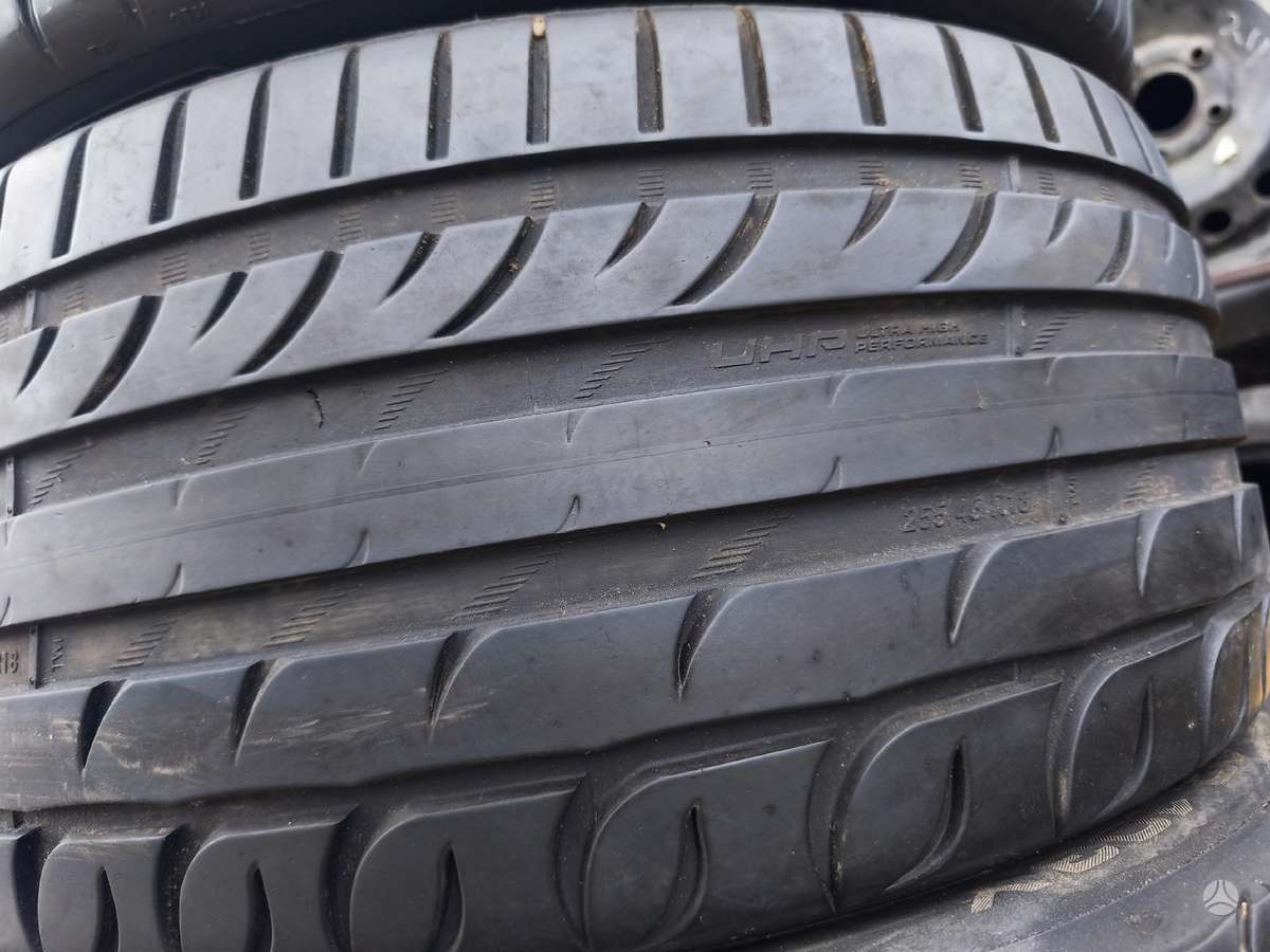 Orium UHP, vasaras 255/45 R18