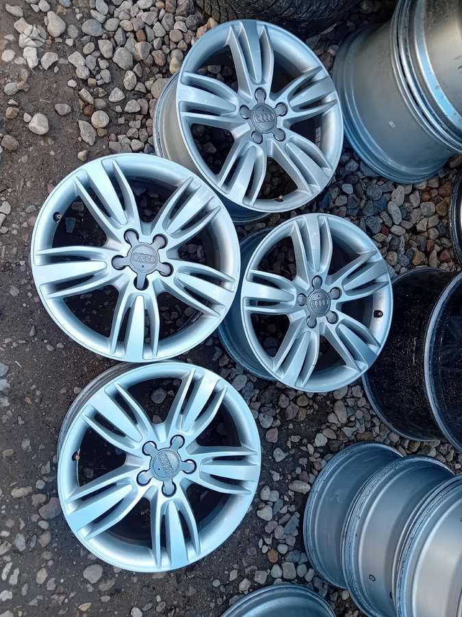 Audi Q3, легкосплавные , R17