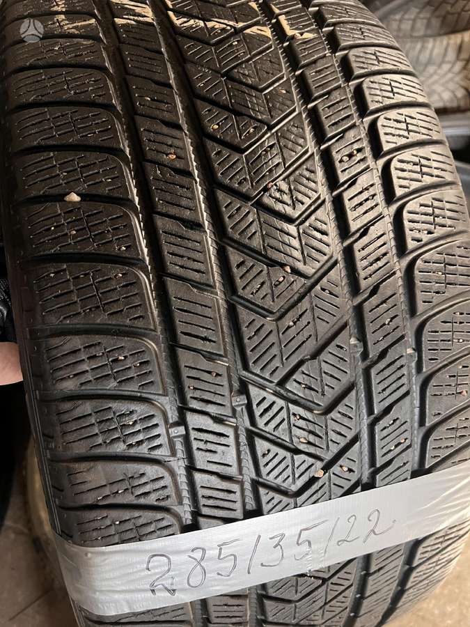 Pirelli, всесезонные 285/35 R22