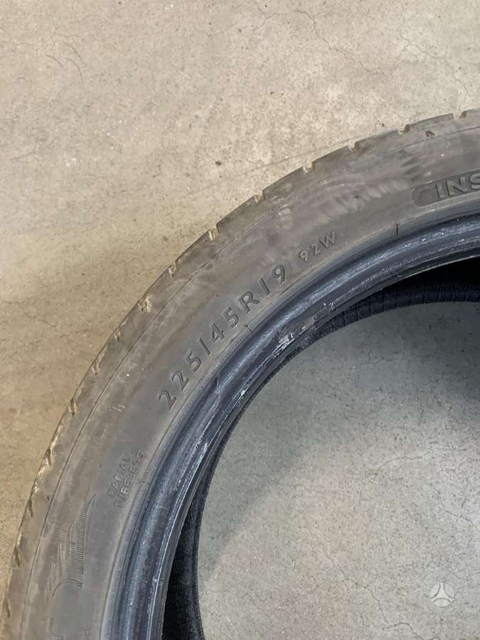 Dunlop SportMaxx, летние 225/45 R19