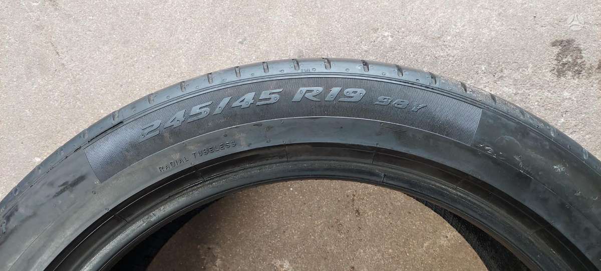 Pirelli, vasaras 245/45 R20