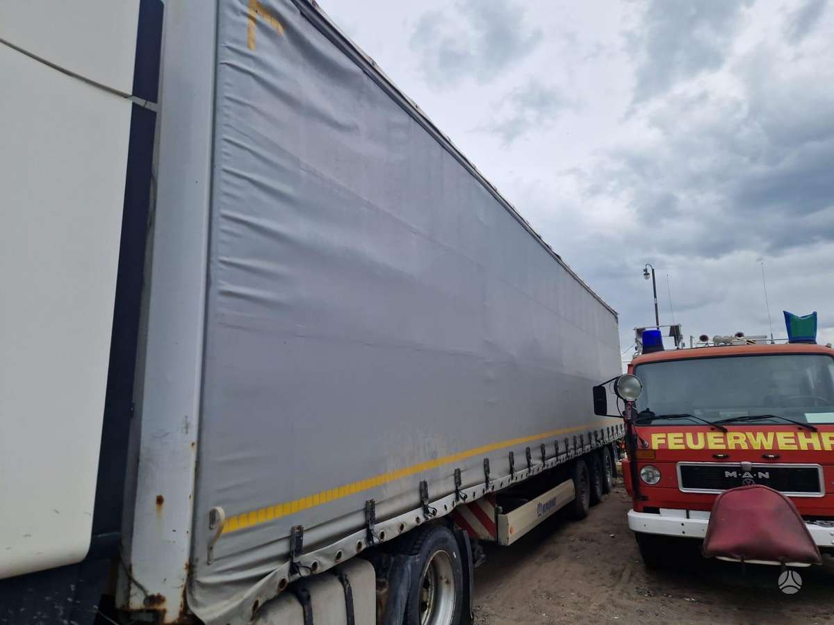 Krone SD, curtain / tarpaulin