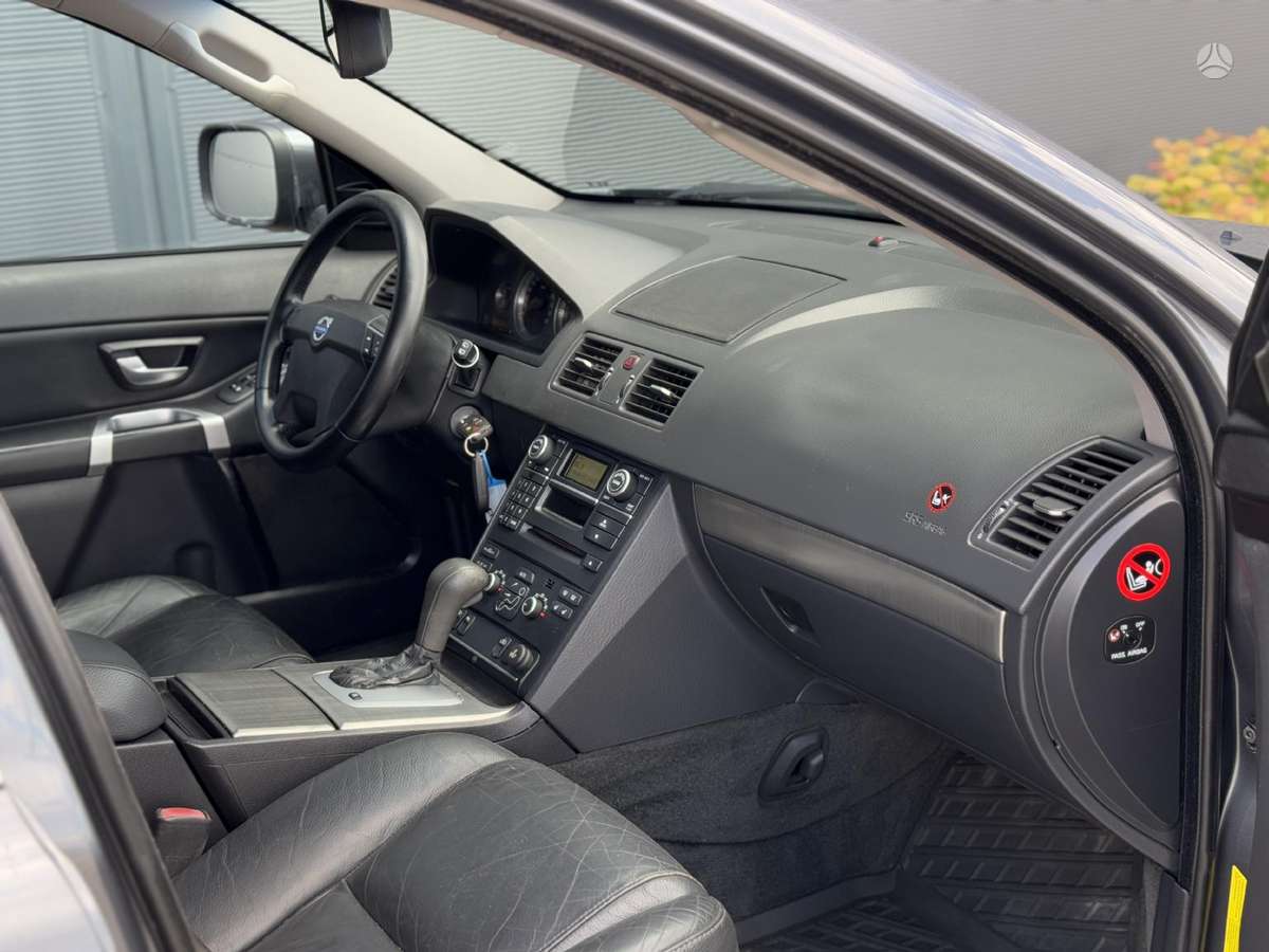 Volvo XC90, 2.4 l., Внедорожник / Кроссовер