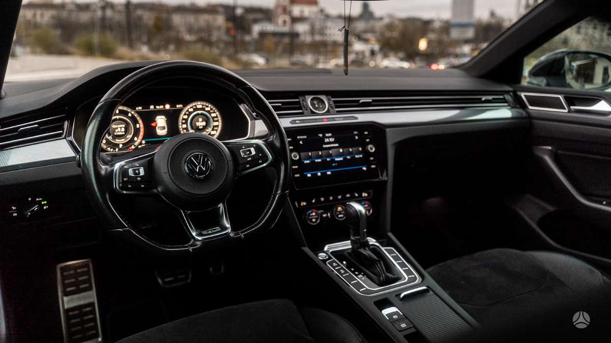Volkswagen Arteon, Купе (coupe)