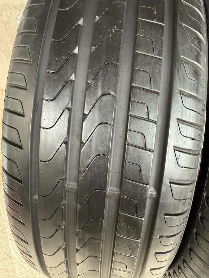 Pirelli Cinturato p7/MO, летние 225/45 R18
