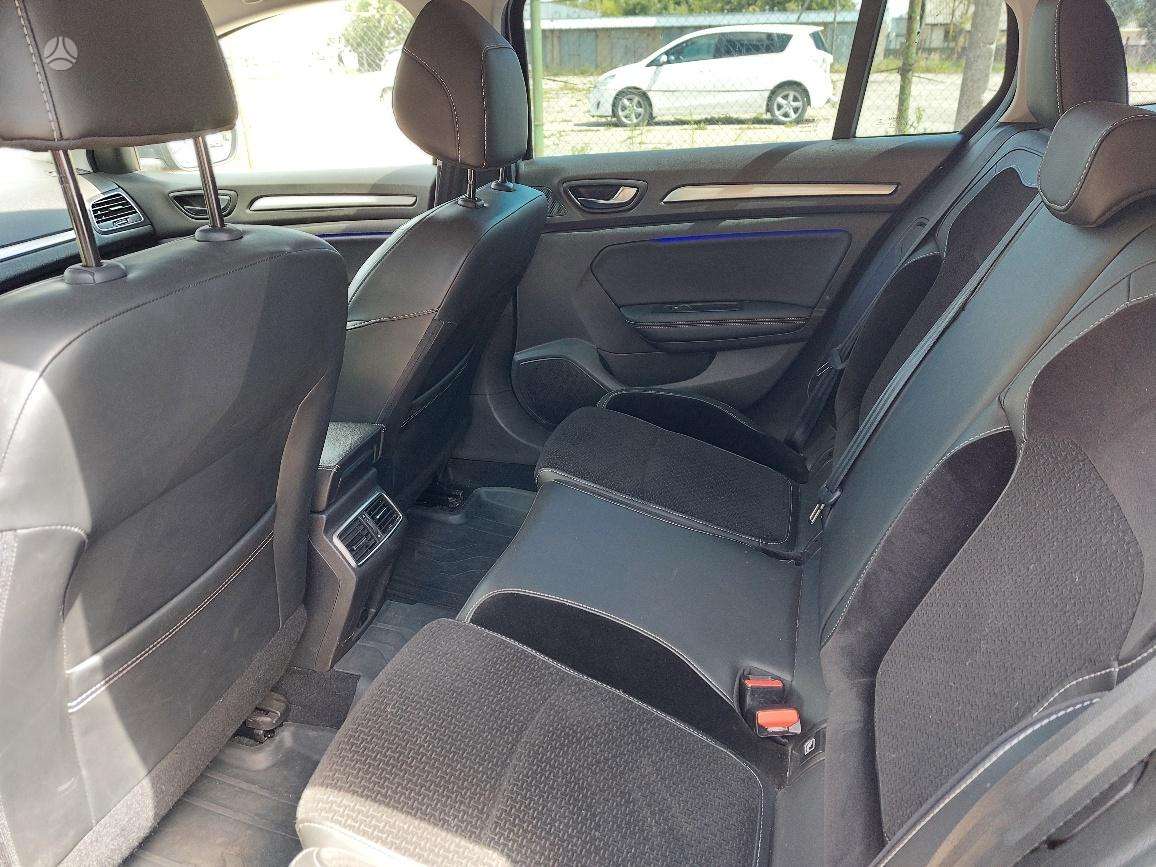 Renault Megane, Универсал