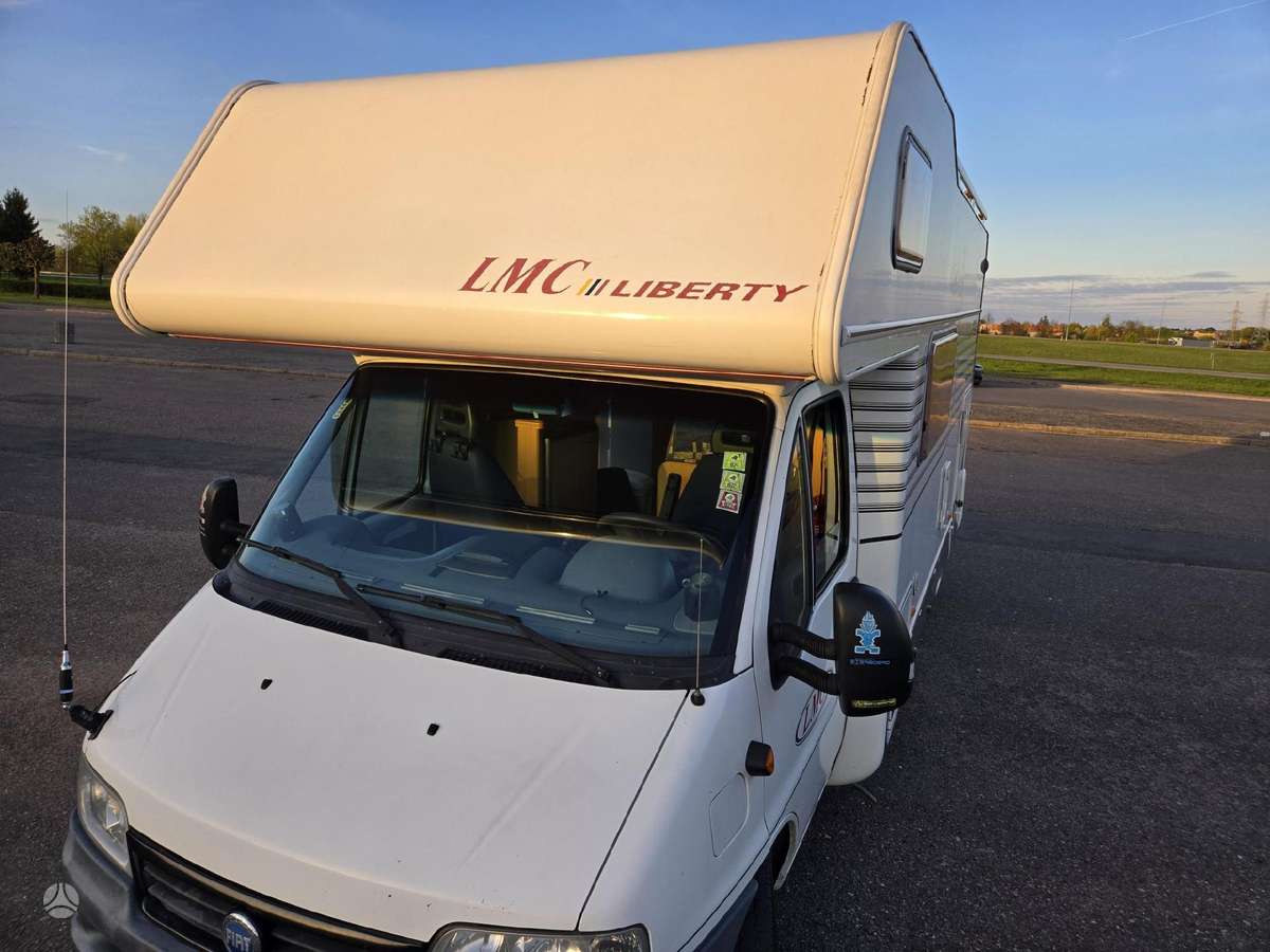 LMC Liberty 620, campers